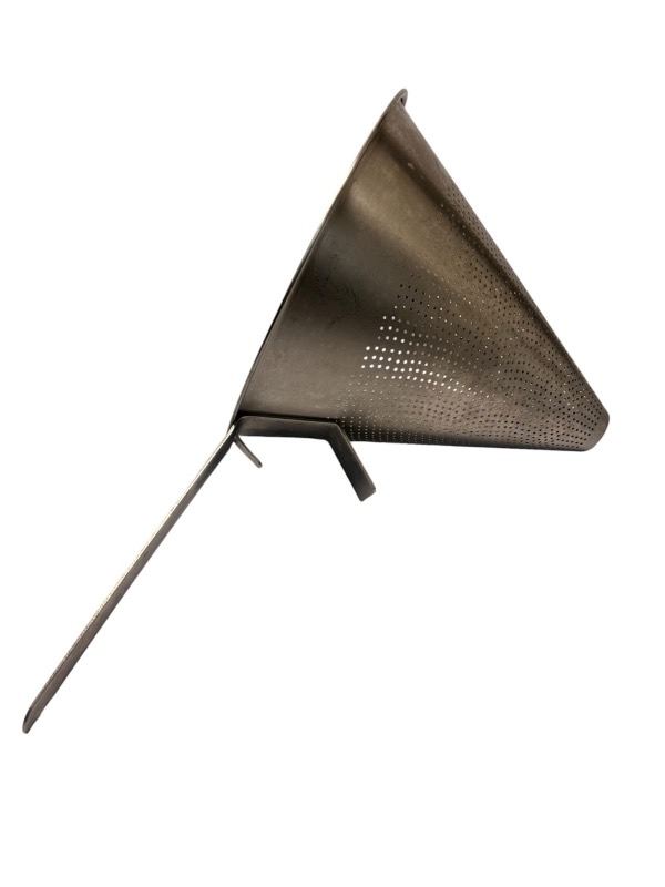Conical strainer / chinoise